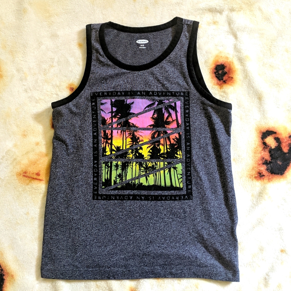 Boy's Old Navy tank top, size Medium-8